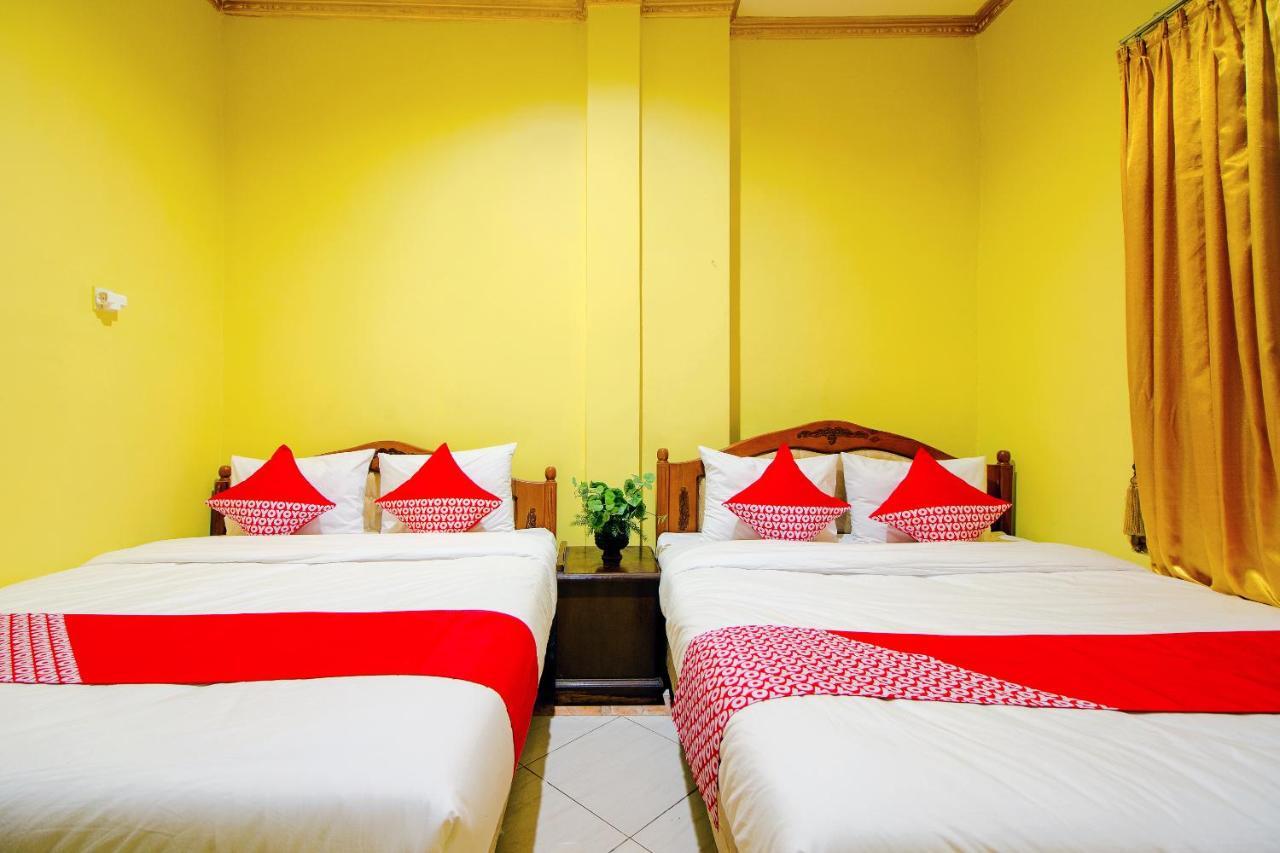 Oyo 1770 Hotel Mawar Saron 2 Kejayan Bagian luar foto